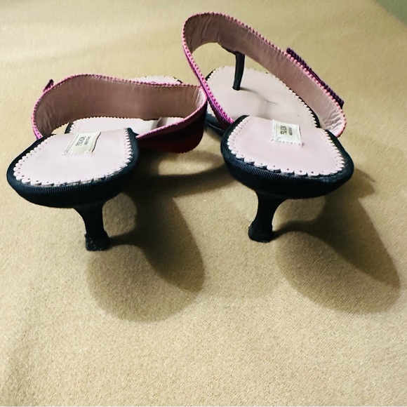 PRADA Women’s Red/Brown/Pink T Strap Grosgrain Fabric Sandal 37.5 EUR, 7.0 US - Picture 13 of 13